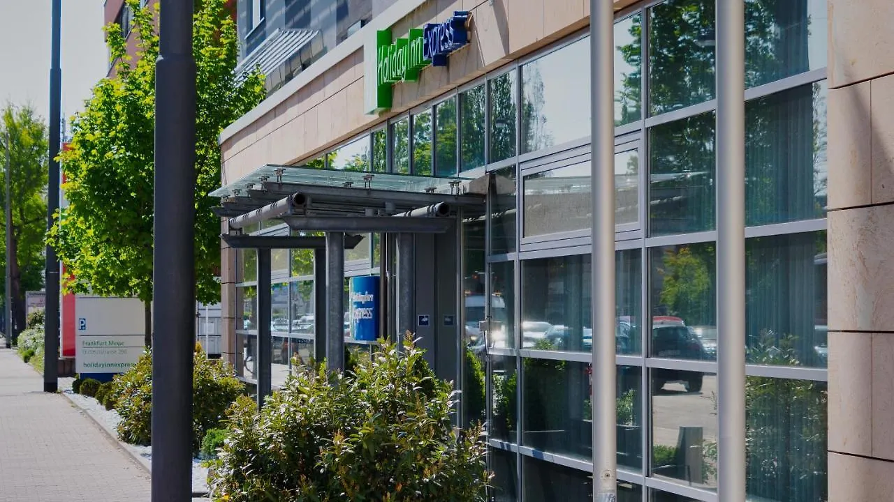 Holiday Inn Express Frankfurt Messe By Ihg Frankfurt nad Mohanem 3*,