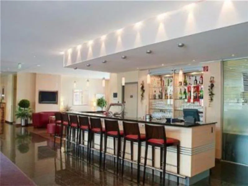 Holiday Inn Express Frankfurt Messe By Ihg Frankfurt am Main